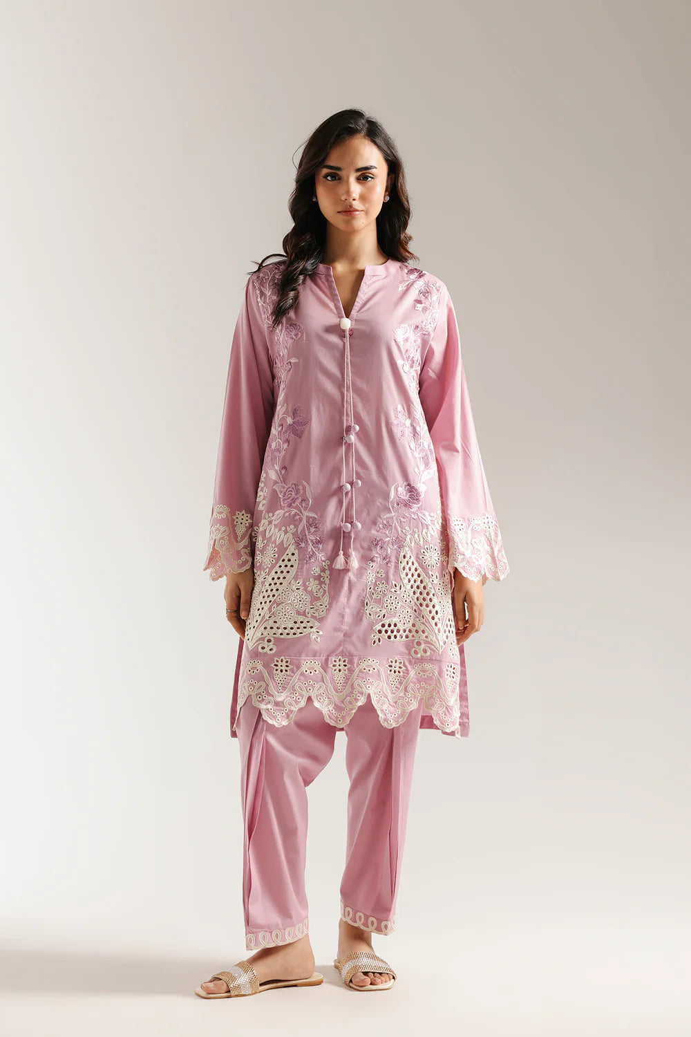 EMBROIDERED SUIT