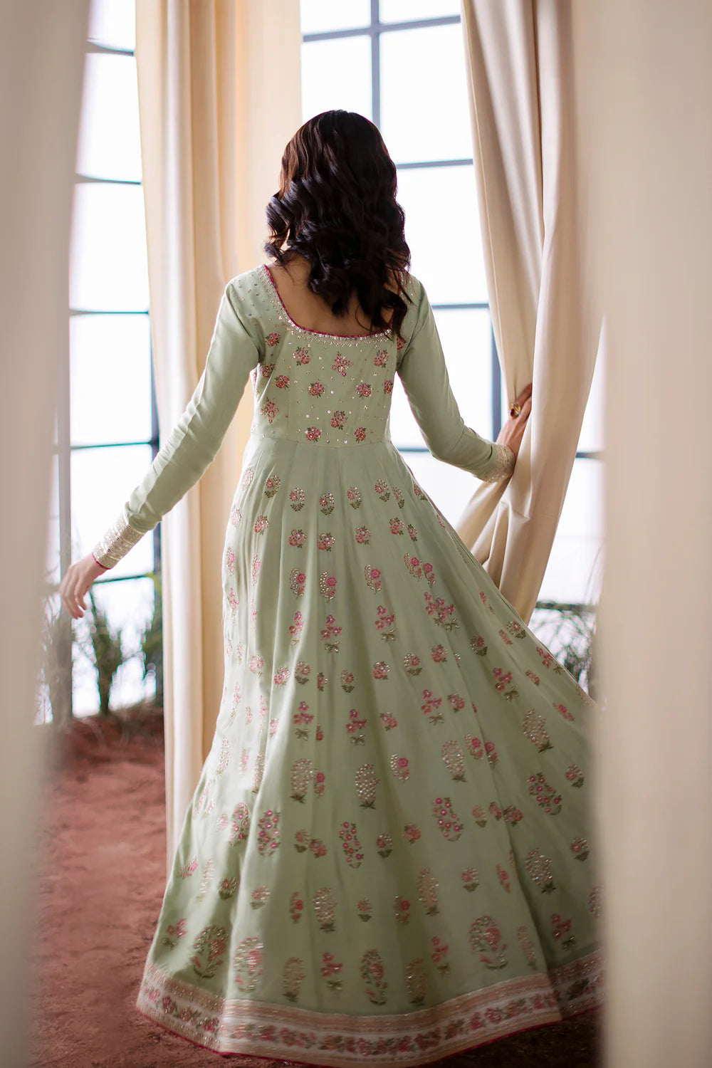 EMBROIDERED PISHWAS