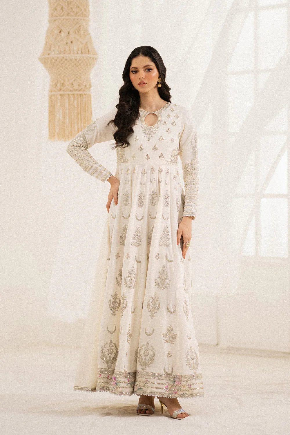 EMBROIDERED PISHWAS