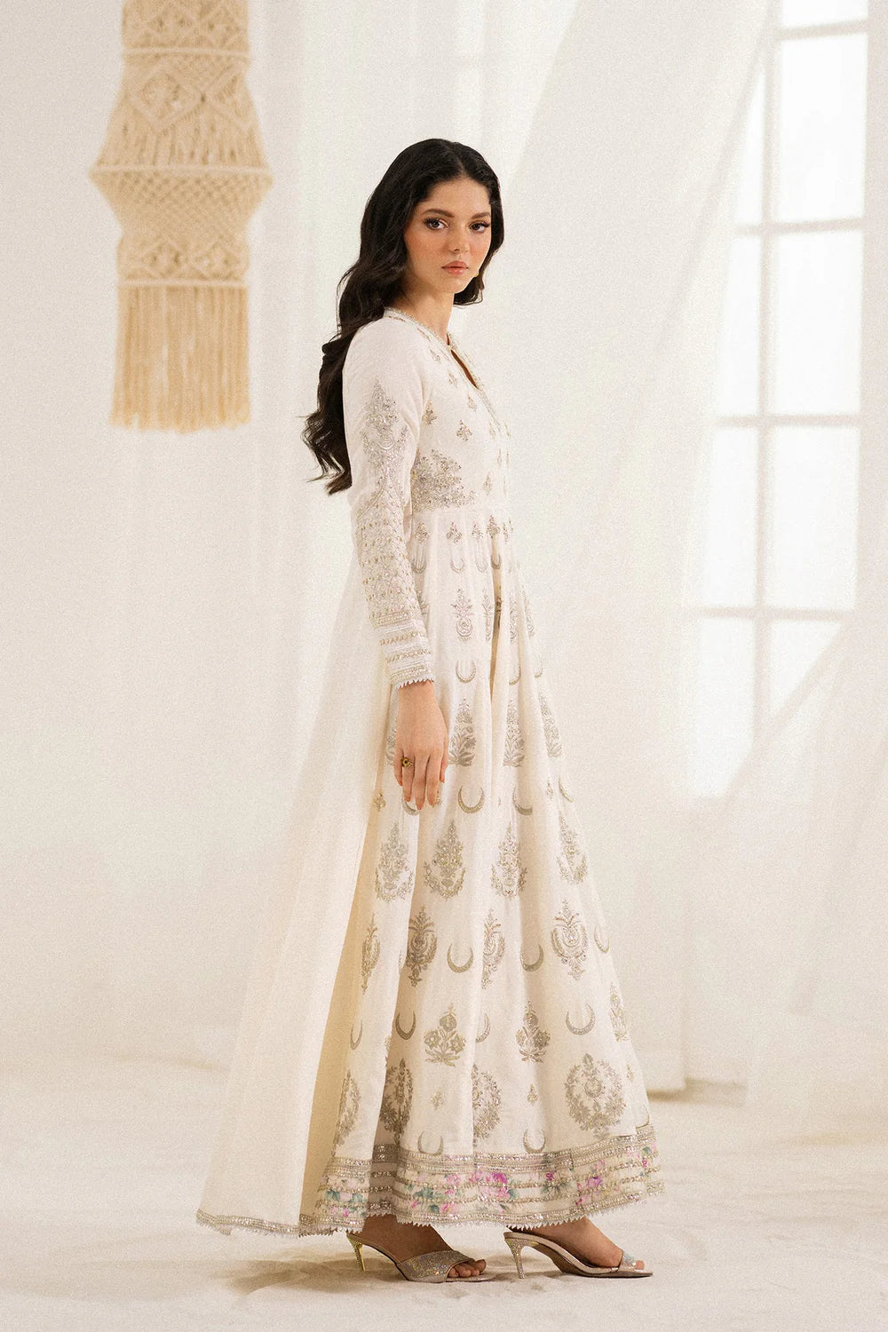 EMBROIDERED PISHWAS