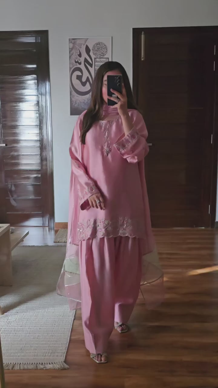 ROSE PINK PREMIUM DRESS